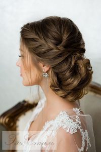 Bridal Hairstyle Trends 2022 ~ Something Borrowed, Something Beautiful ?