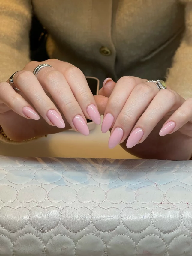 Pink 🎀 

Nails by: @toktam.esthetician

Schedule your appointment today — https://salondeauville.com/manicure-pedicure-care/